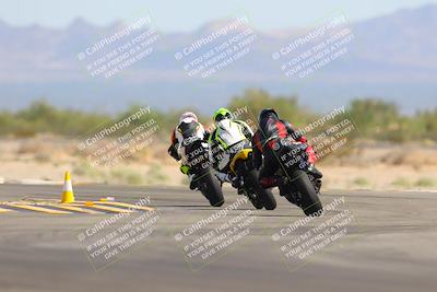 media/Sep-25-2023-Moto Forza (Mon) [[81ffa65e0a]]/B-C Group/Session 3 (Turn 16)/